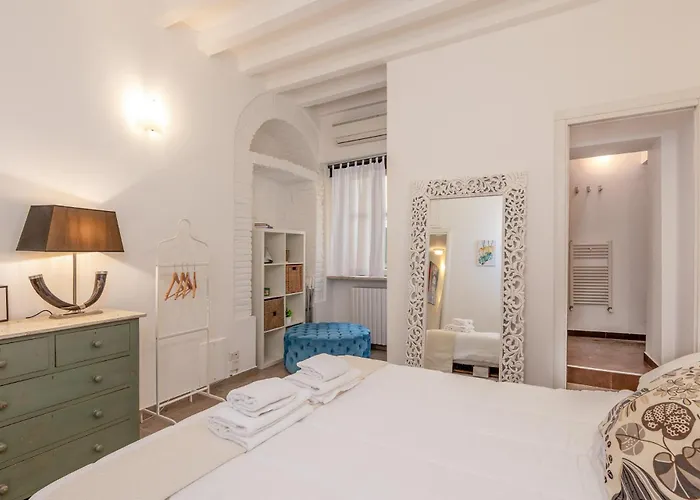 아파트 Modern One-bedroom Flat Near Corso *