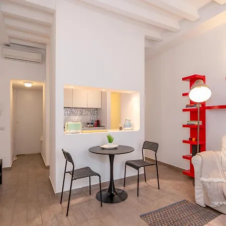 Modern One-bedroom Flat Near Corso Apartamento Milán