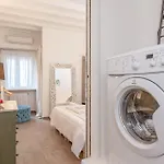 Modern One-bedroom Flat Near Corso Apartman Milánó