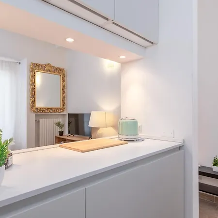 Modern One-bedroom Flat Near Corso 公寓 *
