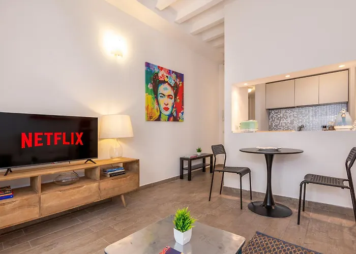 Modern One-bedroom Flat Near Corso Apartament Mediolan